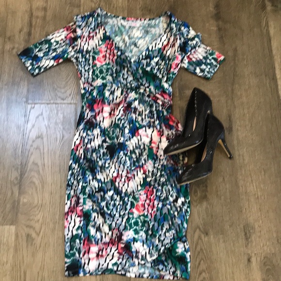 NWT Ruched wrap dress - Picture 4 of 7